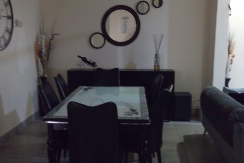 Nego Lodge, Accra, photo 6