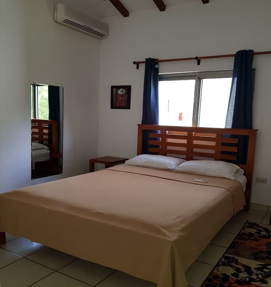 Hacienda Iguana Beach and Golf Resort, Tola, photo 5