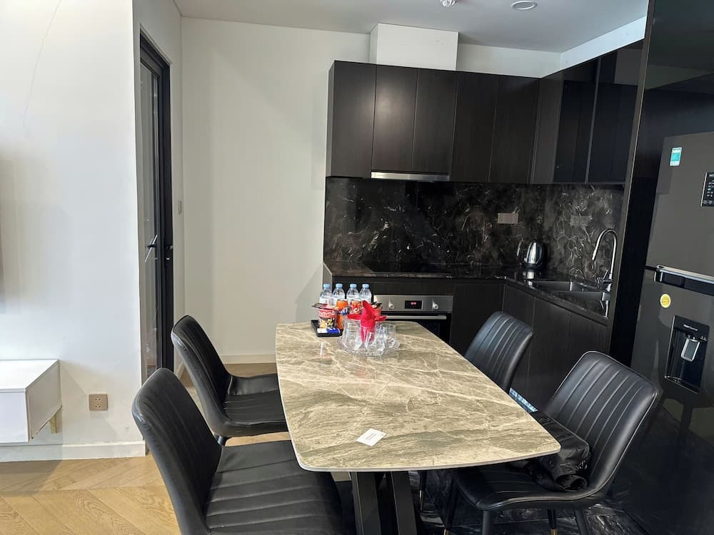 KVG Luxstay West Tower Lumiere Riverside, Ho Chi Minh City, photo 5