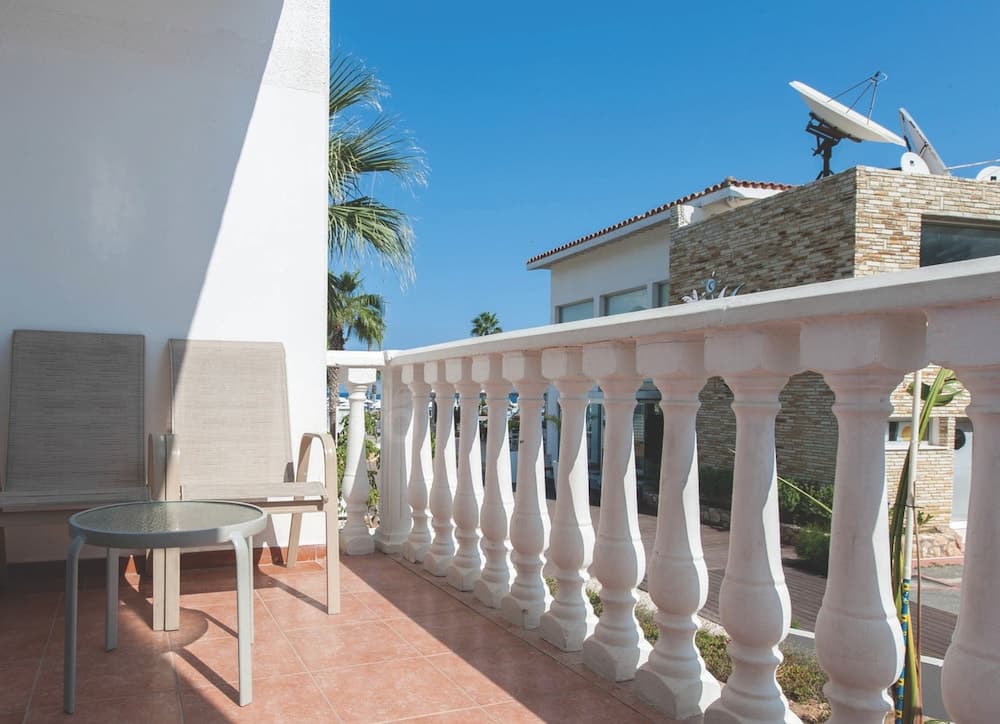 Marlita Beach Hotel Apartments, Paralimni, photo 3