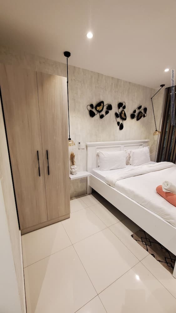 The Lennox Suites by Cozy, Accra