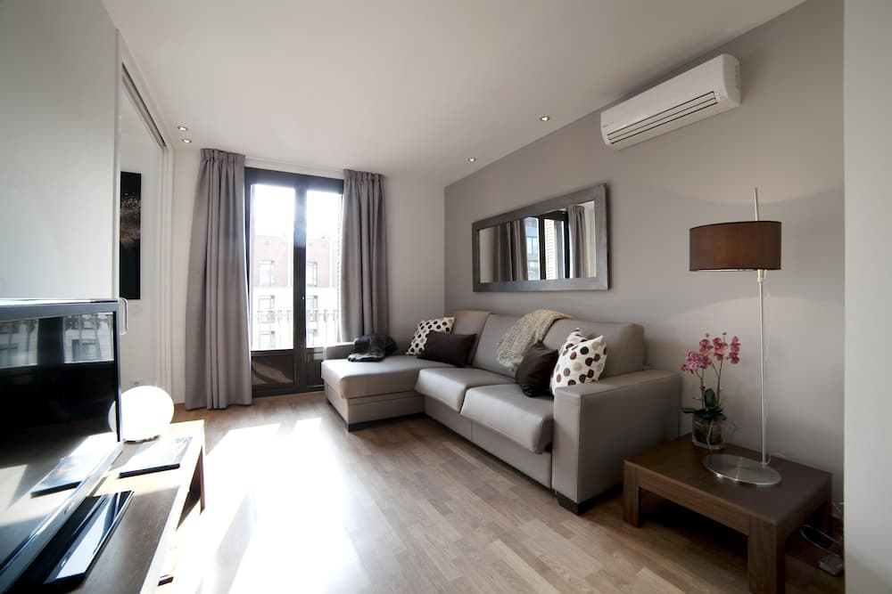 Serennia Apartments Ramblas-Pl.Catalunya, Barcelona