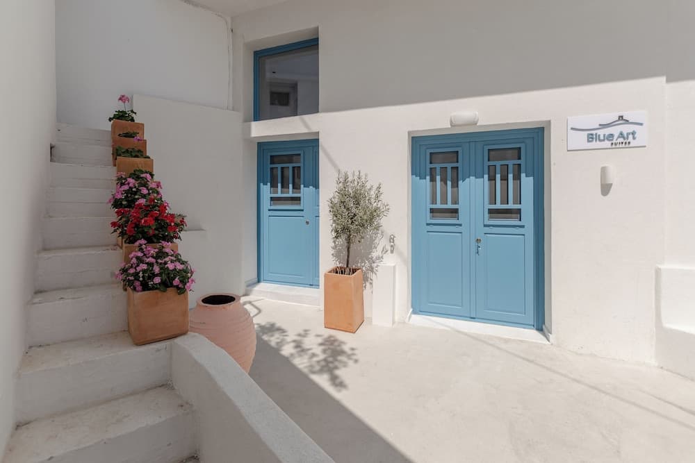 Blue Art Suites, Naxos