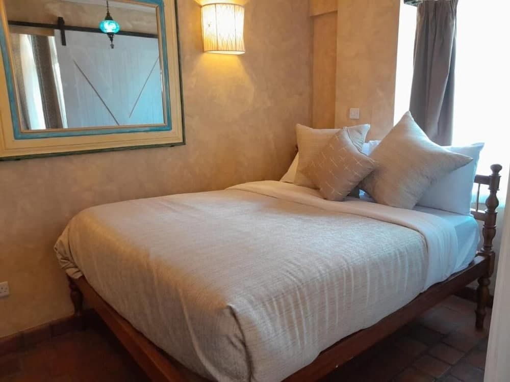 Woodmere Grand Hotel, Nairobi, photo 3