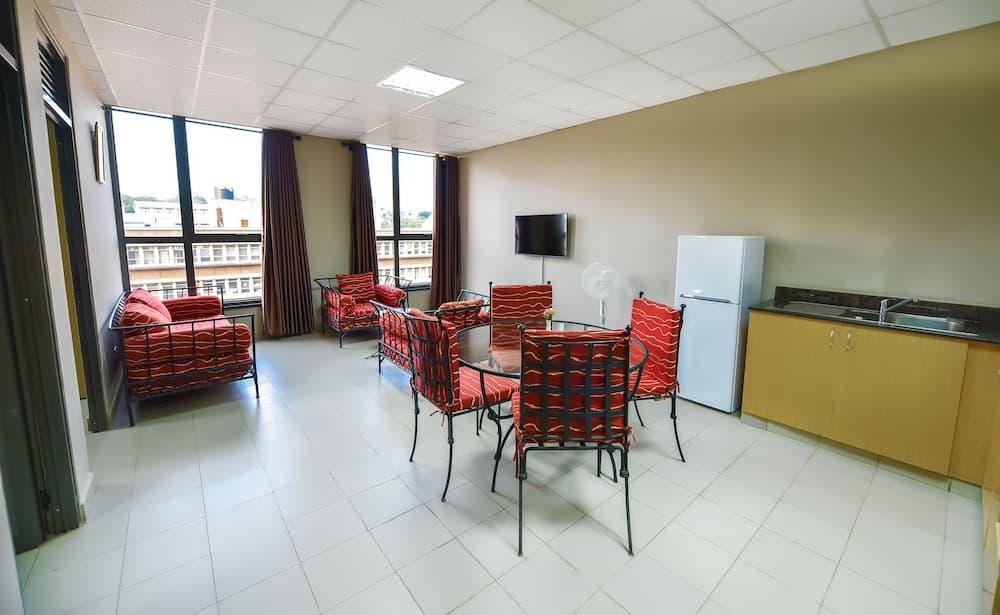 Boulevard Suites, Kampala, photo 6