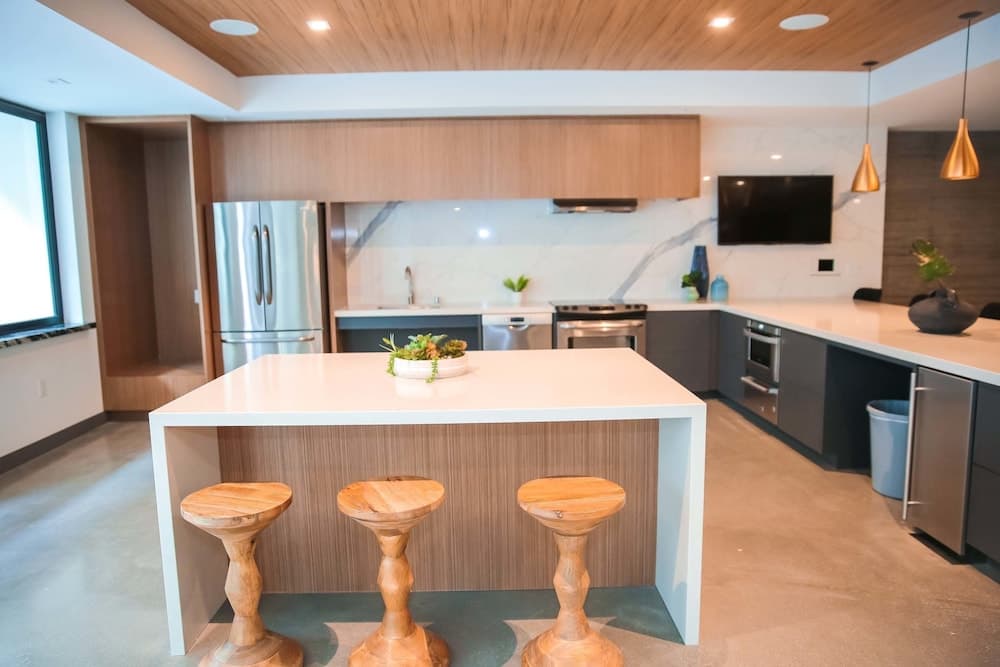 Fully Furnished Suites near Little Tokyo, Los Angeles, photo 6