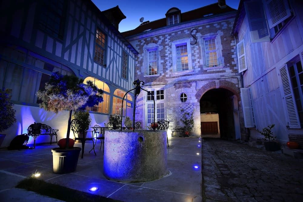 Appart'Hotel Hotel Saint Georges, Troyes