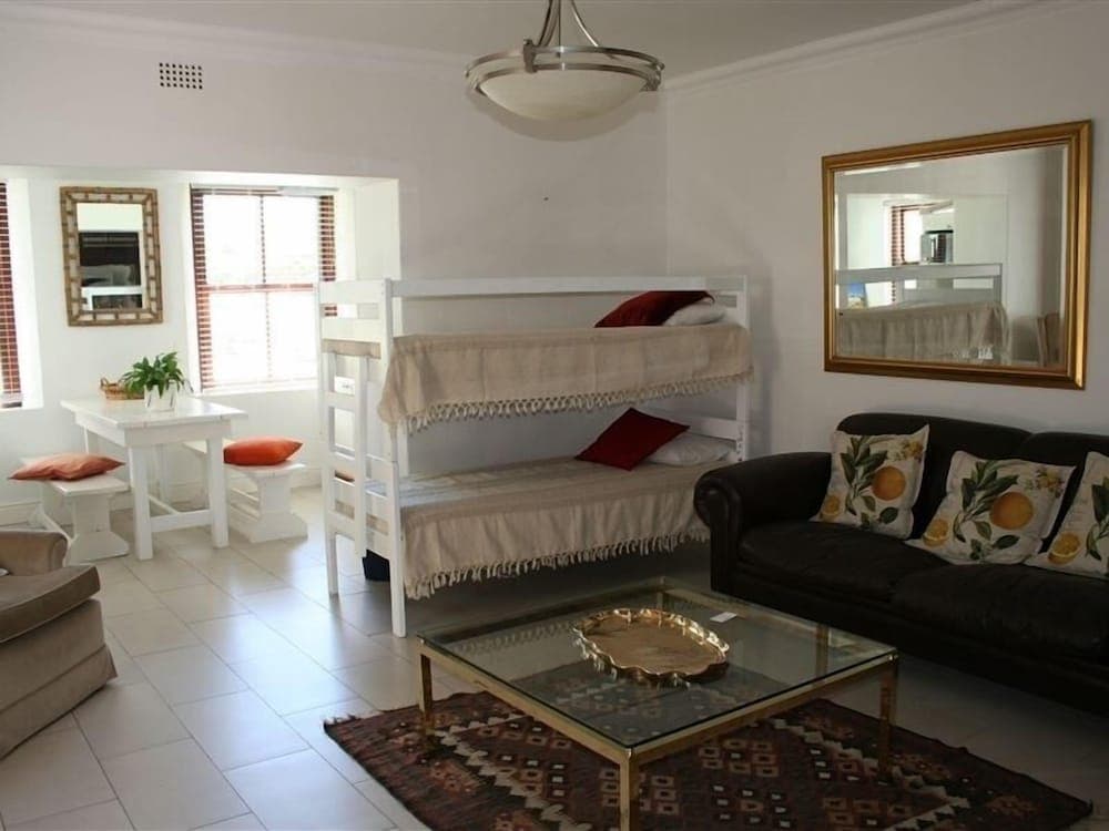 Paternoster Place, Paternoster