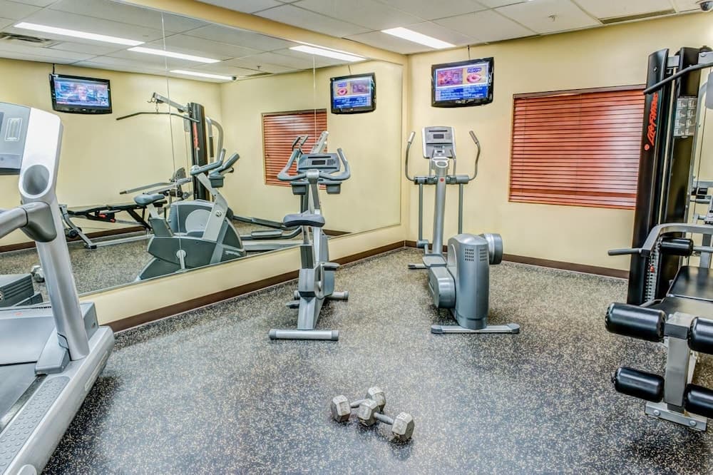 Clearwater Suite Hotel, Fort McMurray, photo 5