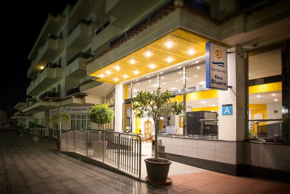 Apartamentos Oro Blanco, Arona