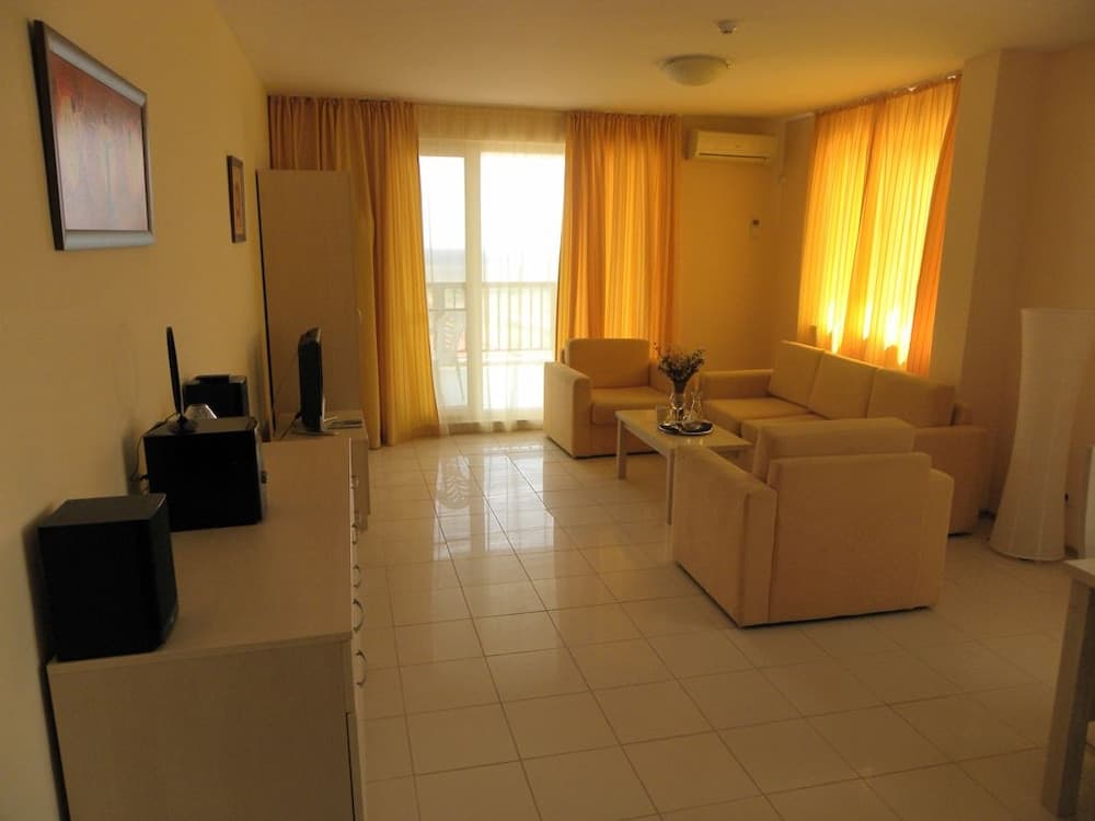 Harmony Hills Residence, Balchik, photo 3
