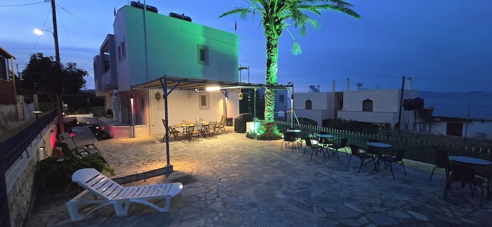 GLIPTIS Apartments, Chios