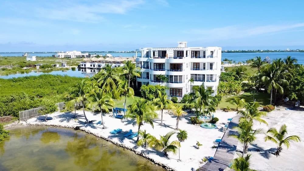 Brahma Blue Resort, San Pedro