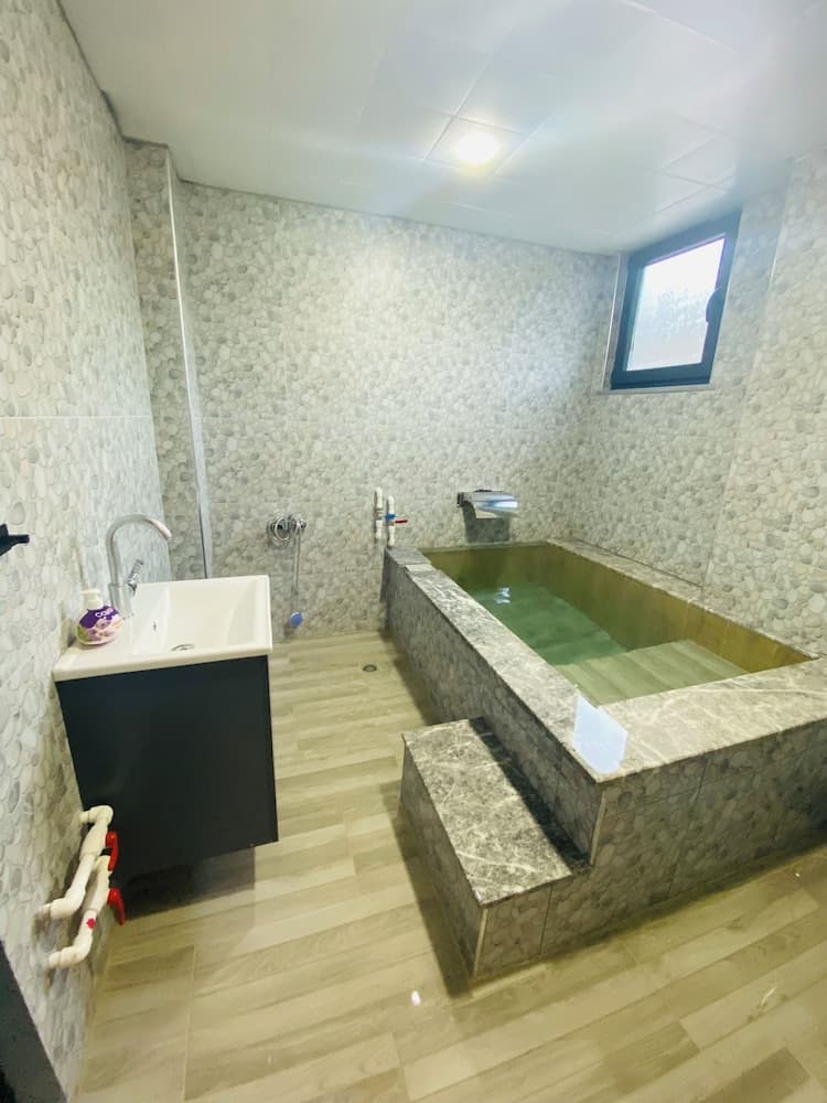 Doğal Termal Suit, Gediz, photo 5
