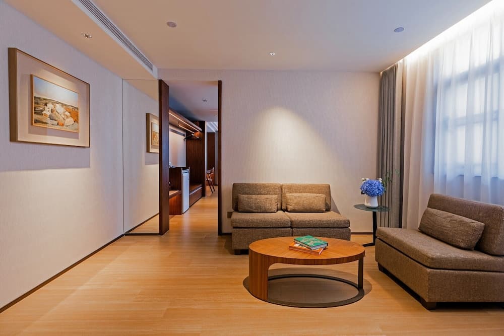 CHUNHUA TIMELESS, Guangzhou, photo 6