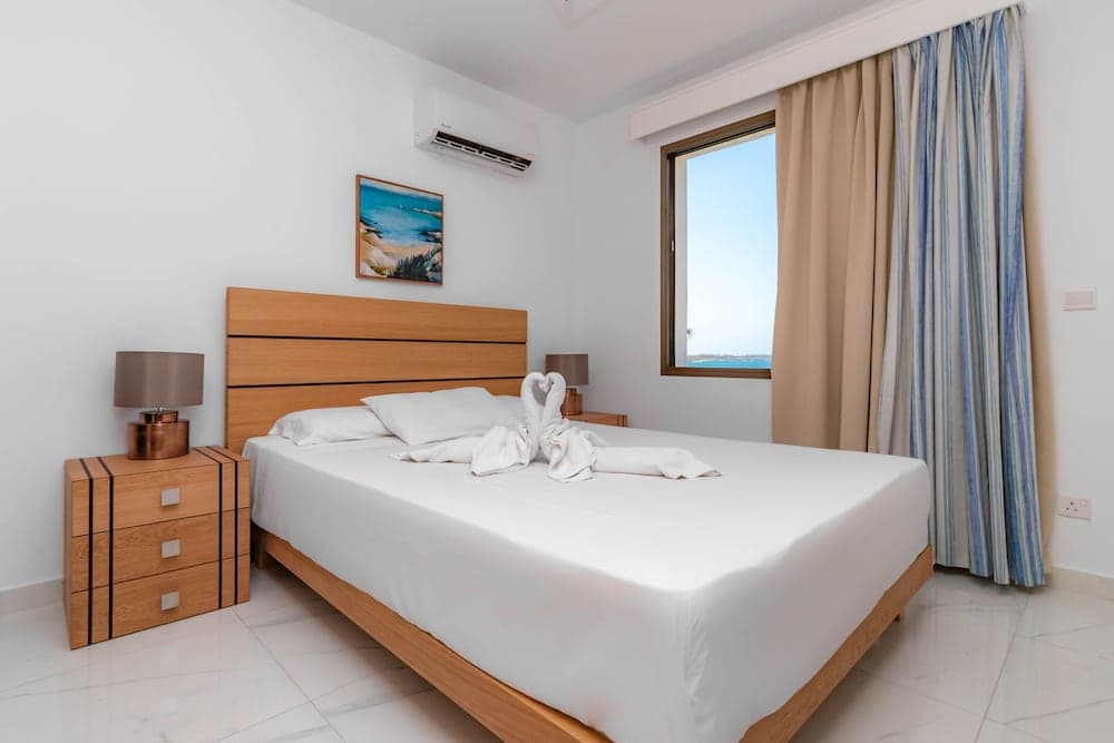 Rododafni Beach Apartments, Chlorakas, photo 3