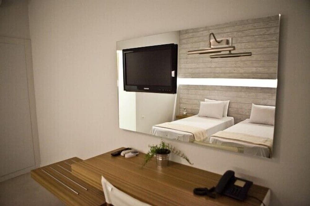 Xanthippi Hotel Apartments, Aegina, photo 3