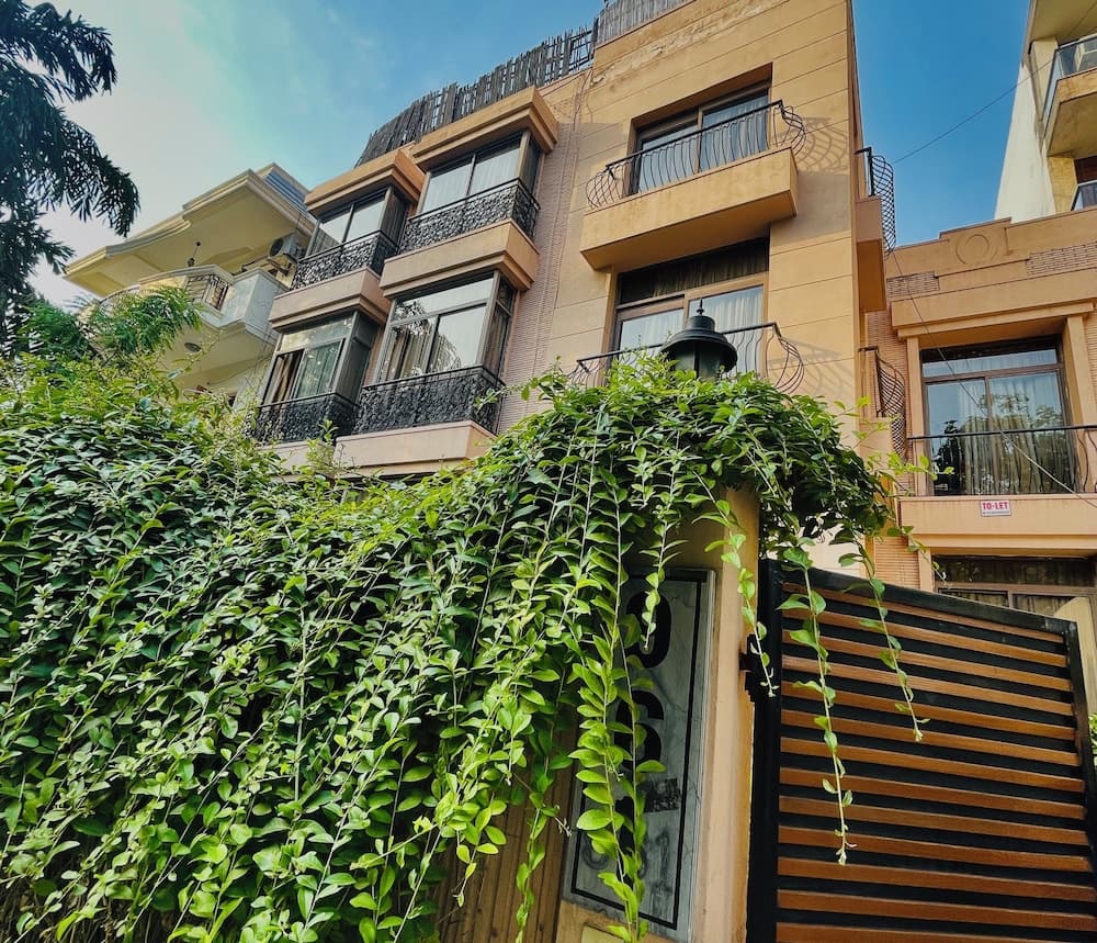 BedChambers Serviced Apartments Sector40, Gurugram