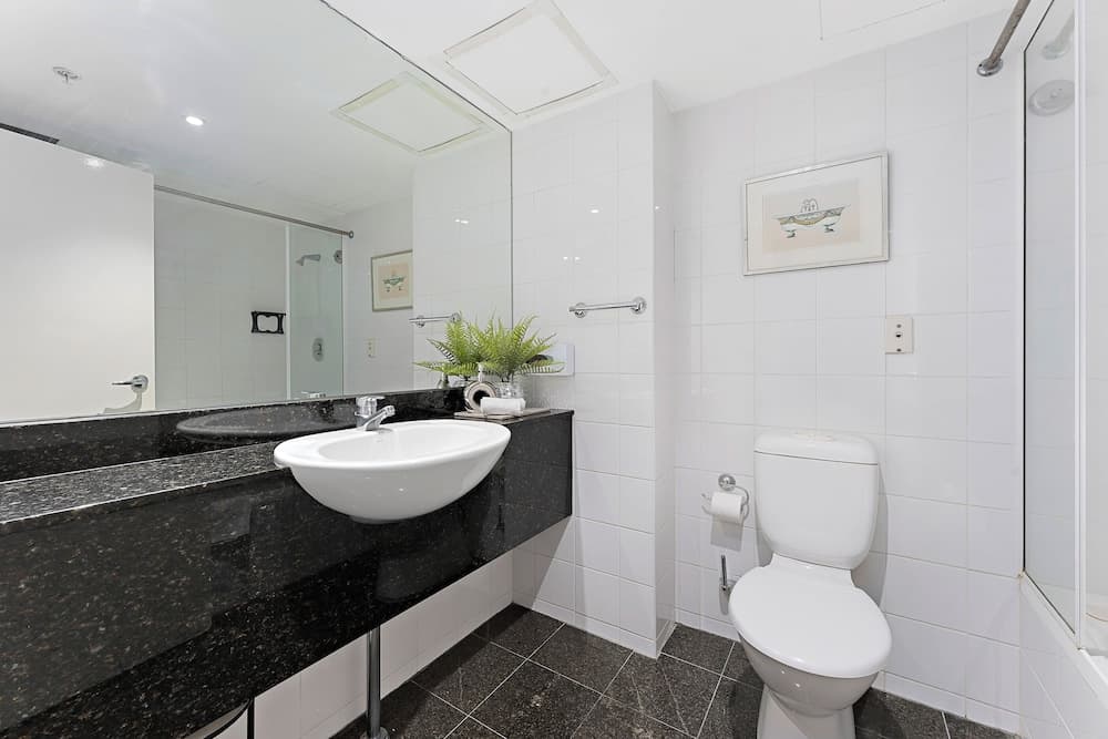 1 Valentine Ave, Parramatta, photo 3