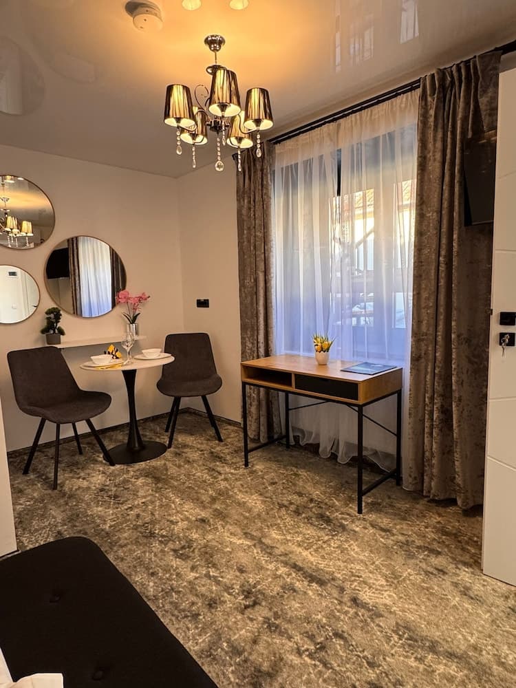 Premont Luxury Ghimbav, Ghimbav, photo 2