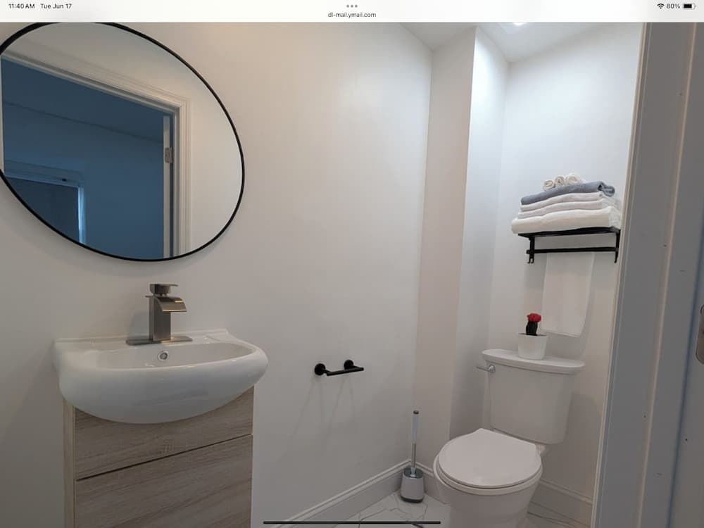 Sava Apt Rentals, Newark, photo 4