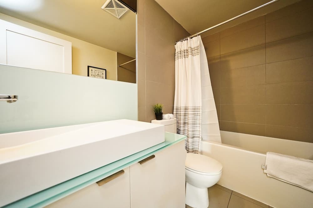 300 Front Luxury Condos, Toronto, photo 4