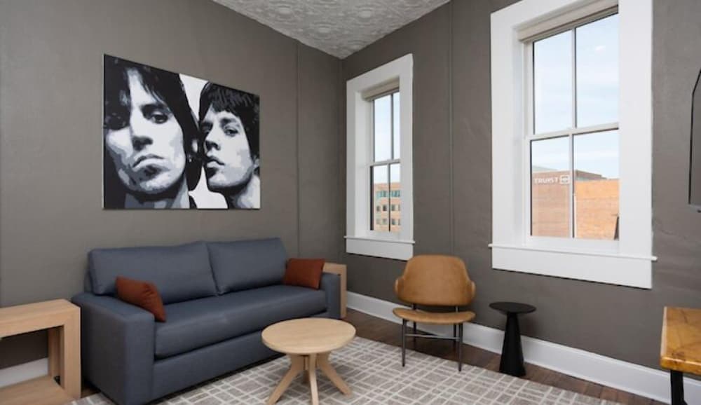 The Harriss, Wilson, photo 6