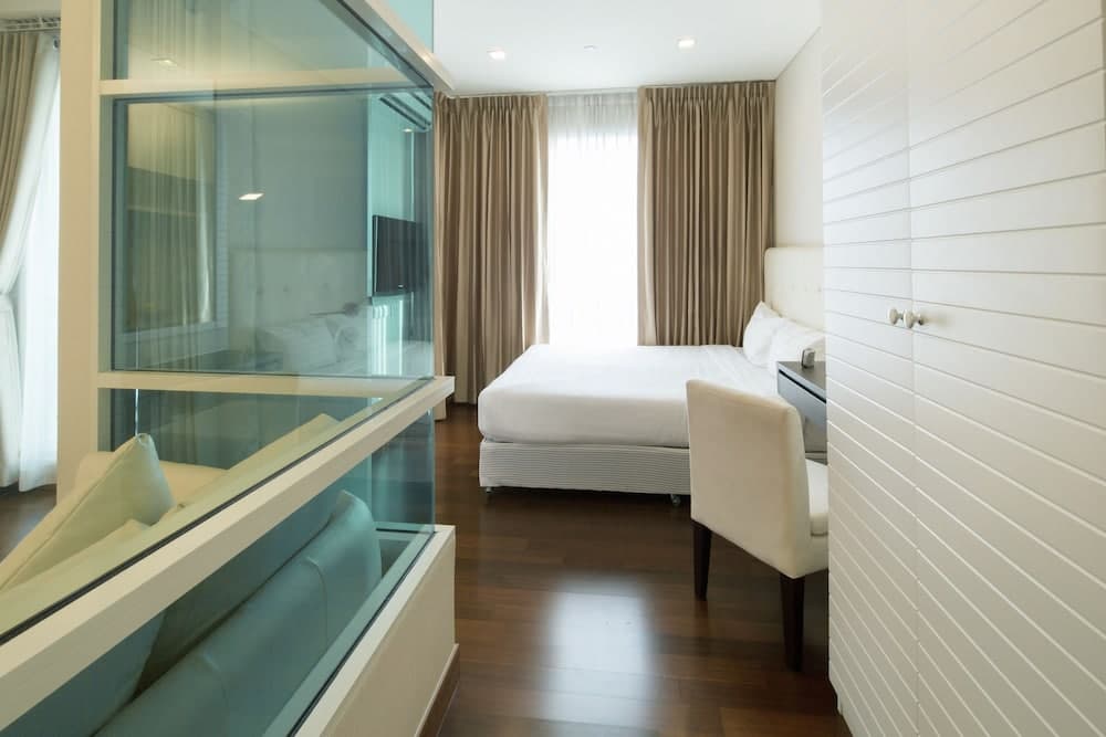 IVY THONGLOR 55, Bangkok, photo 3