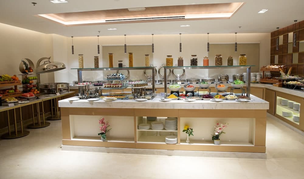 Royal Mansoura Residence Hotel, Doha, photo 3