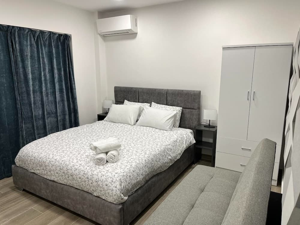 Academys Modern Apartments by Athens Urban Retreat, Athens, photo 5