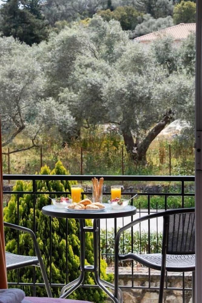 Amarandos INN, Lefkada