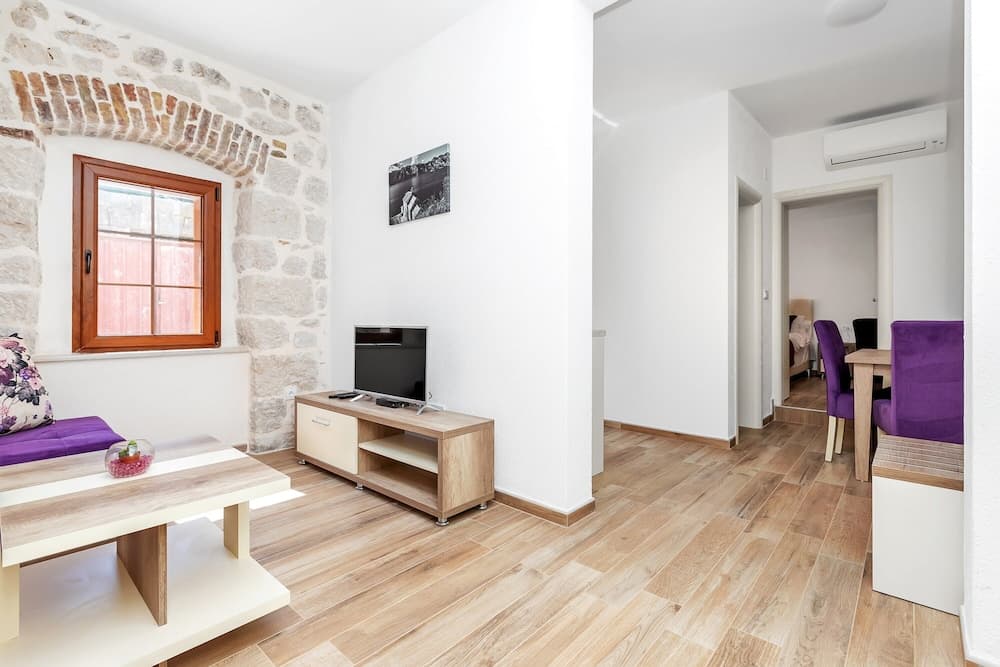 Apartments Mezini 11, Kotor, photo 5