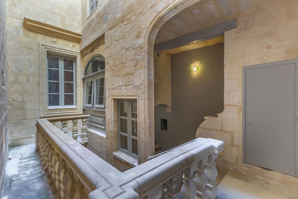 House of W, Valletta