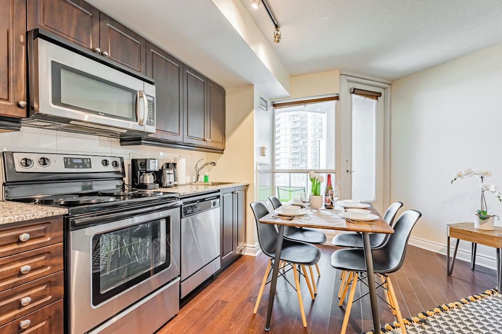 Fort York Suites, Toronto, photo 4