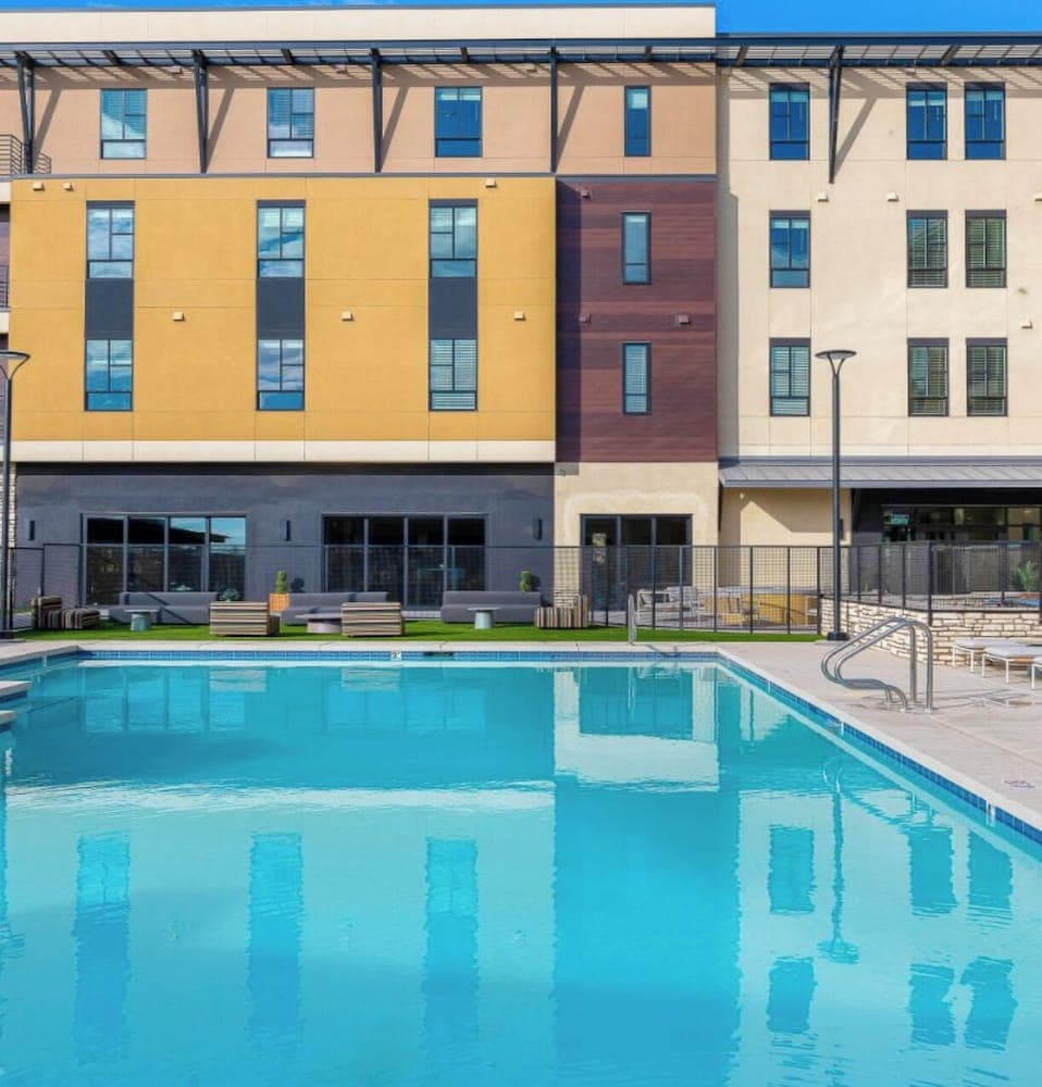 Phoenix Goodyear Apartments by Landing, Goodyear