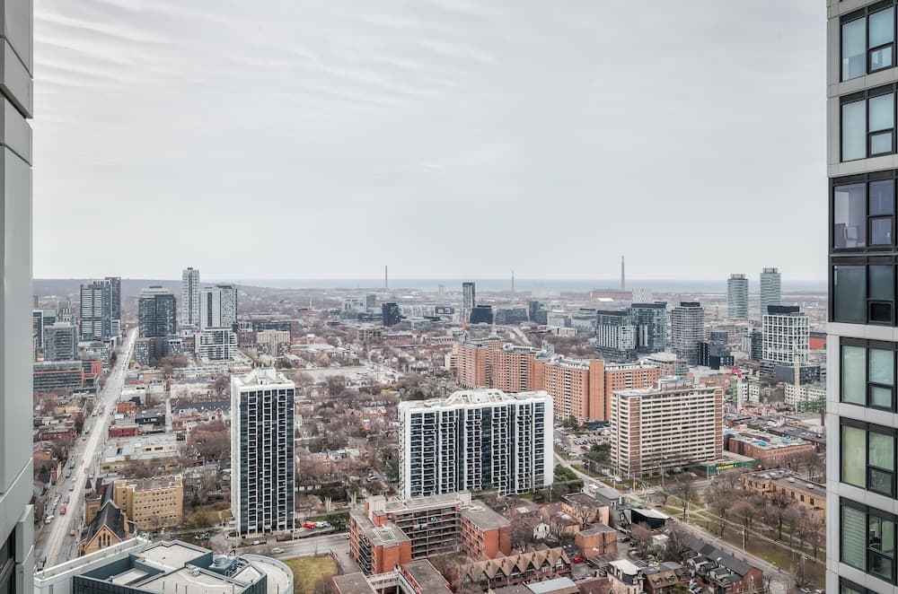Panorama Suites Downtown Toronto, Toronto