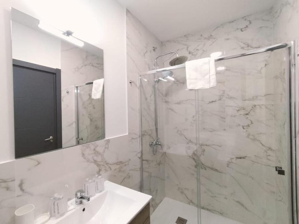Apartamentos Margarita by gaiarooms, Salamanca, photo 4