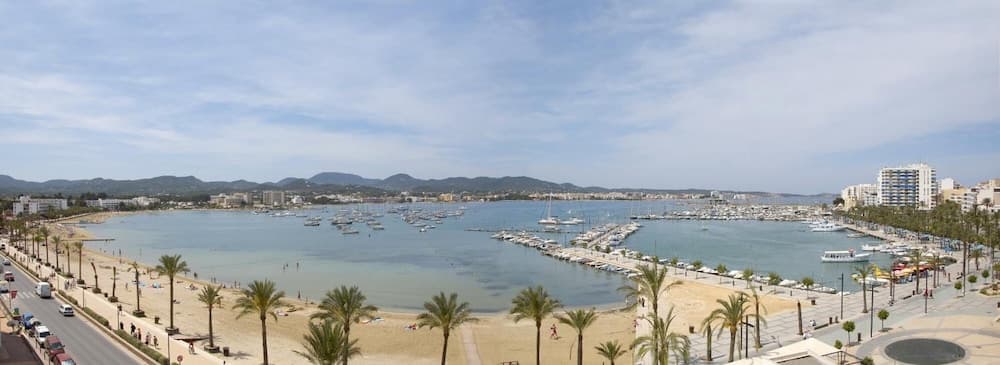 Sunside Ibiza Studios - Adults Only, Sant Antoni de Portmany, photo 6