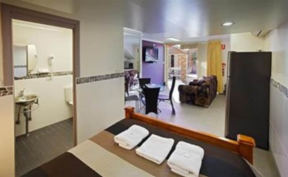 Jesmond Executive Villas, Jesmond, photo 3