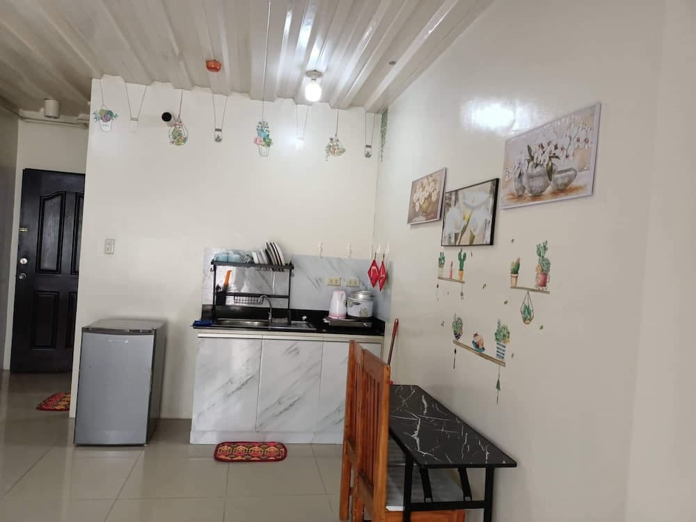 Vimelzu transient and lodge, Parañaque, photo 5