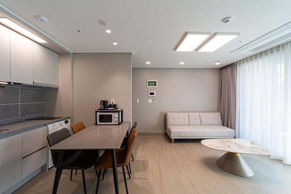 Bella Stay Hotel, Chuncheon, photo 2
