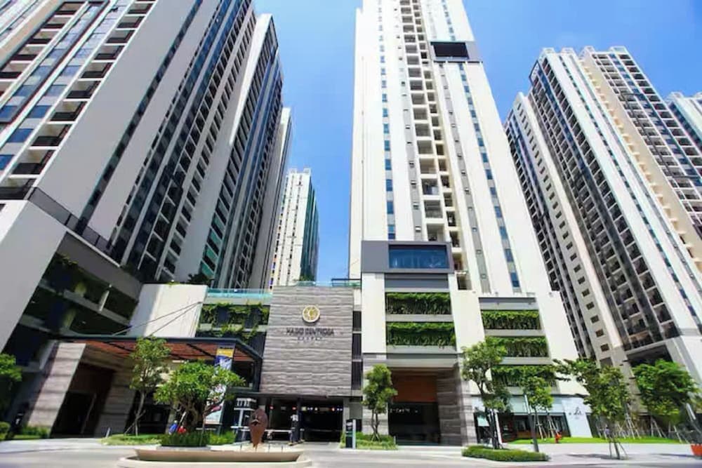 Zenith Luxstay Hado Centrosa Residence, Hoa Hung
