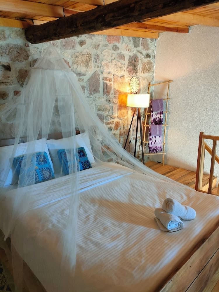 Levin Hanım Konağı, Ayvalik, photo 4
