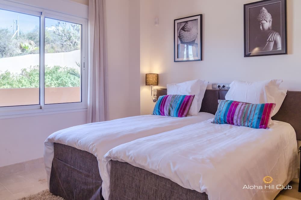 Aloha Hill Club Golf & Spa Apartments, Marbella, photo 2
