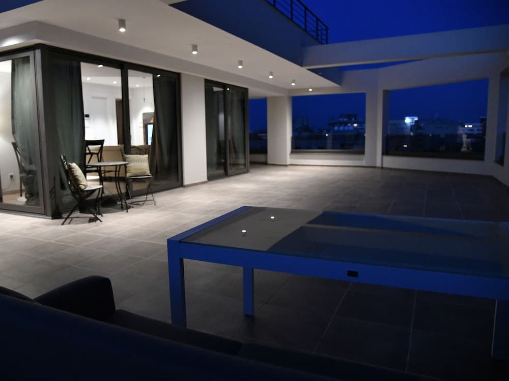 Baz Tower, Nicosia, photo 5