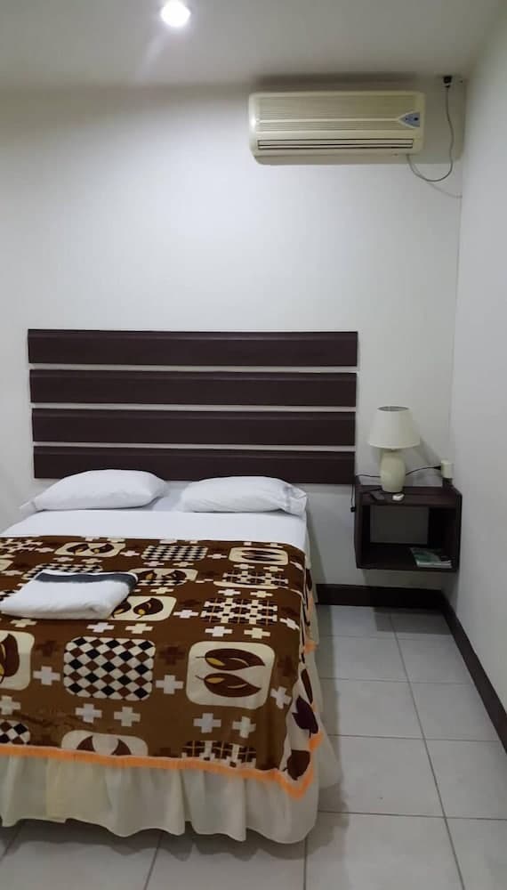 Gladys Room, La Ceiba, photo 2