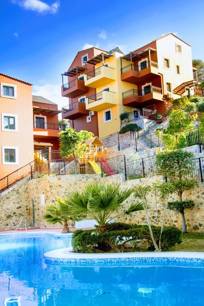 Ippoliti Village, Hersonissos