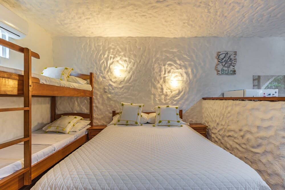 Ola Bonita BeachFront Apart Hotel, Jaco, photo 3