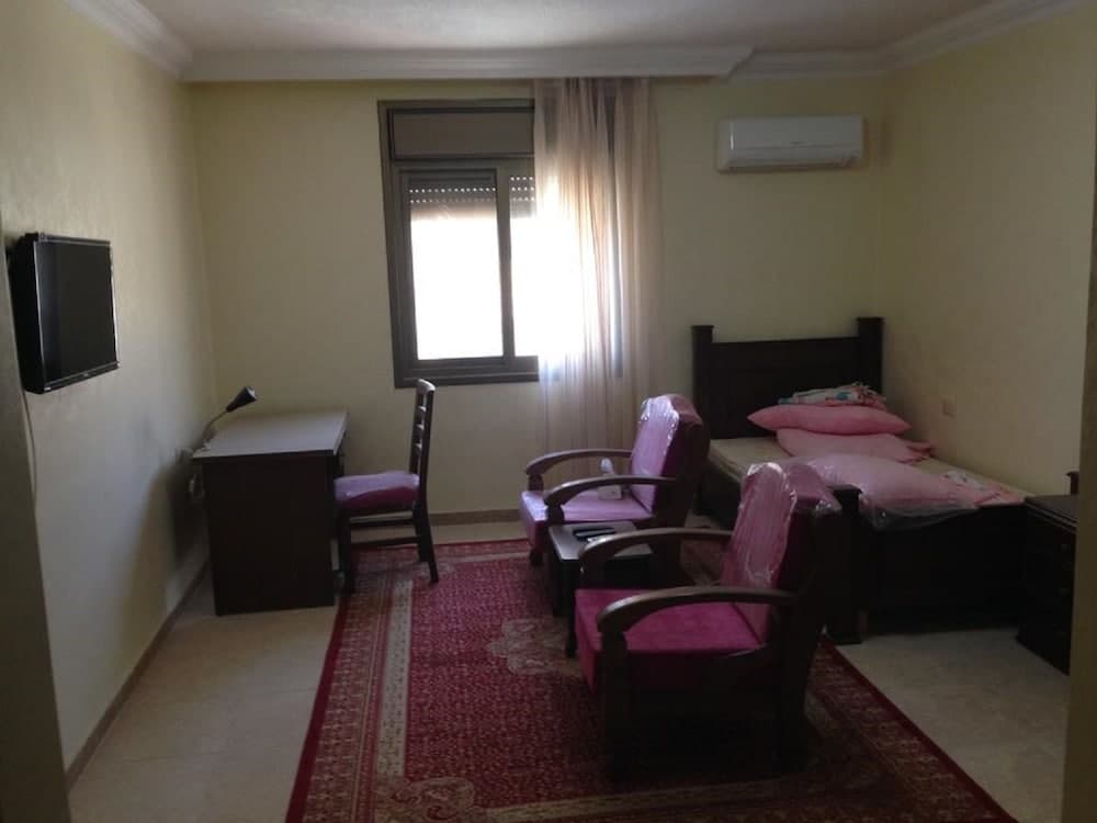 Ikhwa studio apartments -Female guests only-, Amman, photo 6