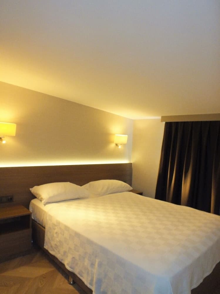 Istanbul Park Hotel, Tuzla, photo 2